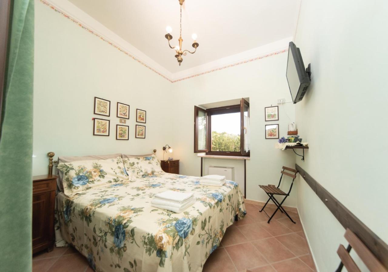 Il Sorgituro - Agriturismo Postiglione Exterior photo
