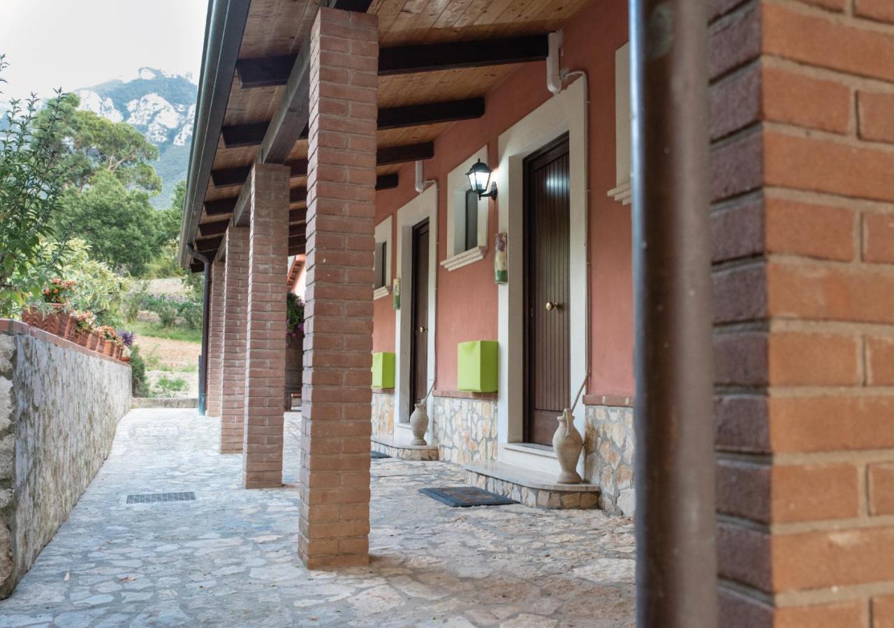 Il Sorgituro - Agriturismo Postiglione Exterior photo