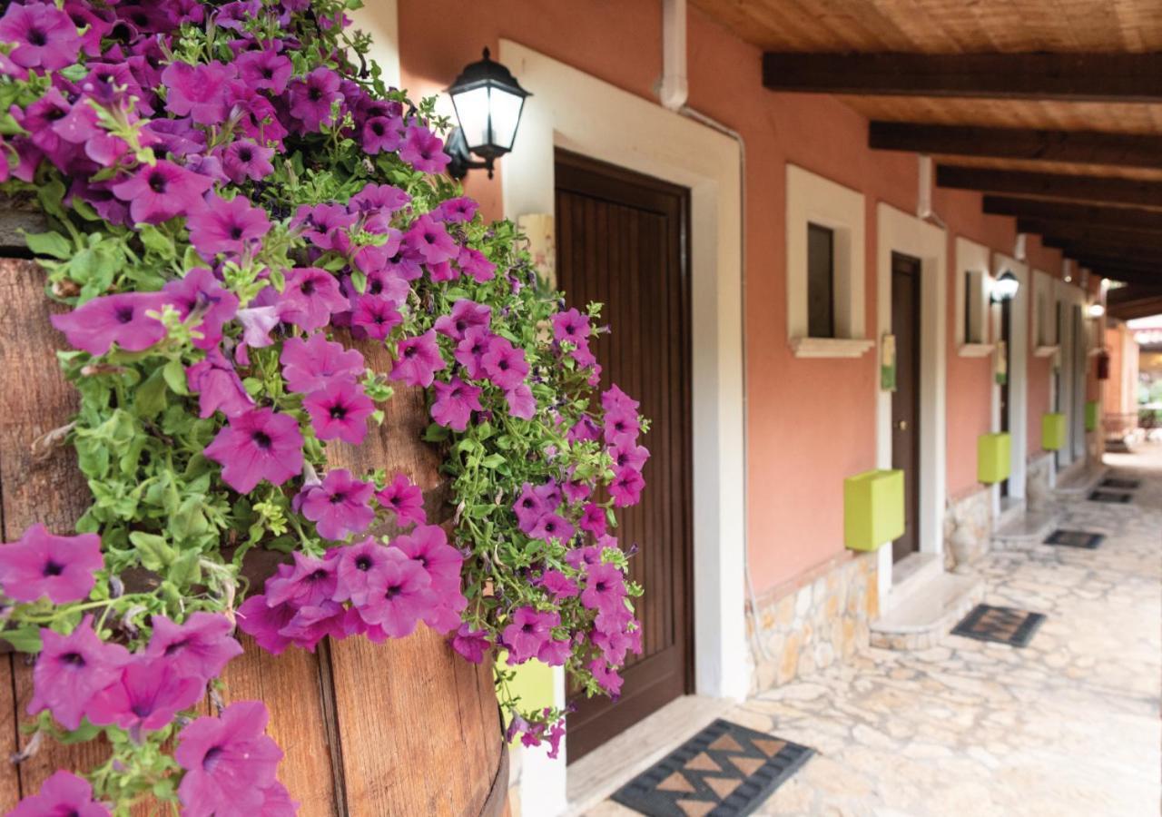Il Sorgituro - Agriturismo Postiglione Exterior photo