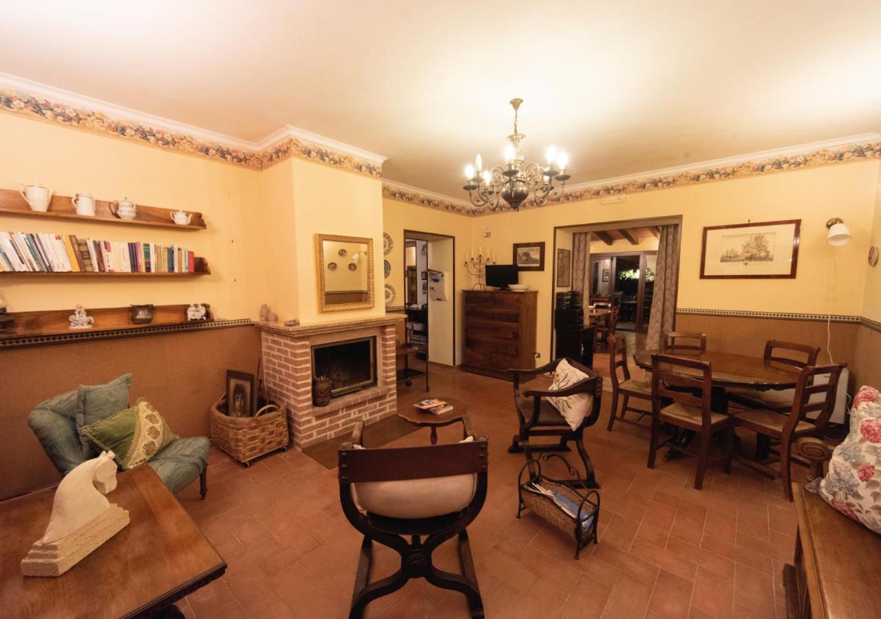 Il Sorgituro - Agriturismo Postiglione Exterior photo